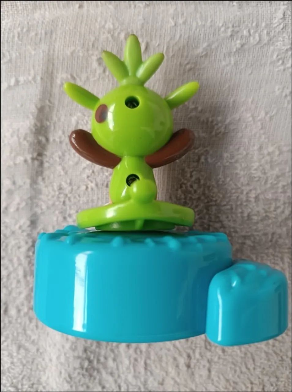 Colecionável Pokémon - Chespin - McDonld's 2014 - Raríssimo
