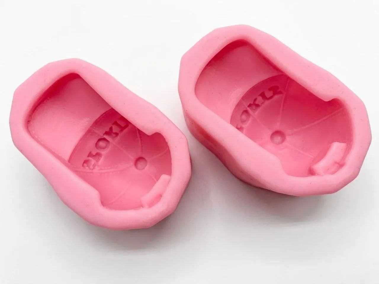 Molde para artesanato em silicone tema boné - Foto 2