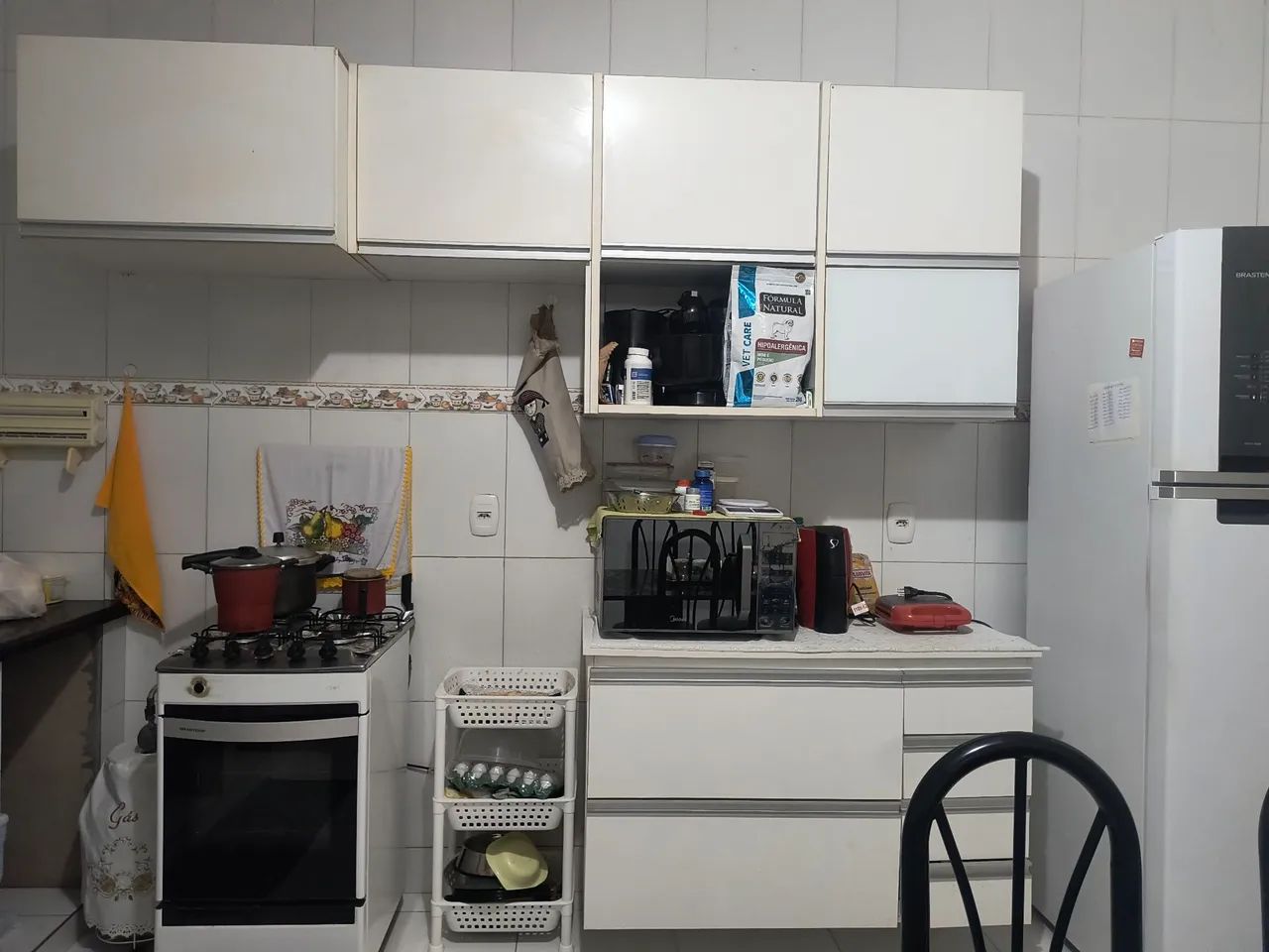 Armário em MDF em perfeito estado 