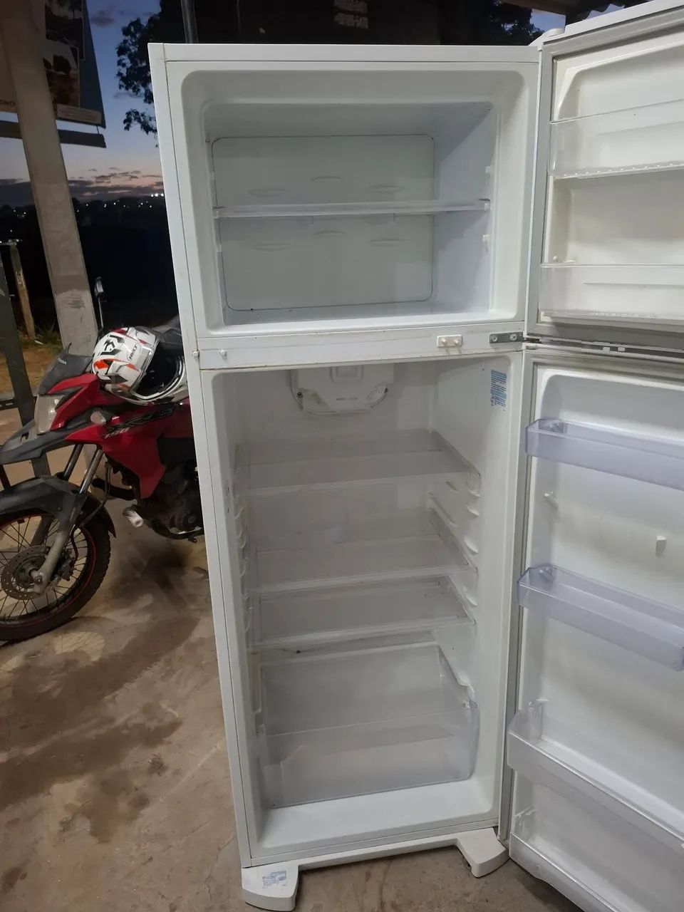 Geladeira Electrolux 462 litros zerada - Foto 4