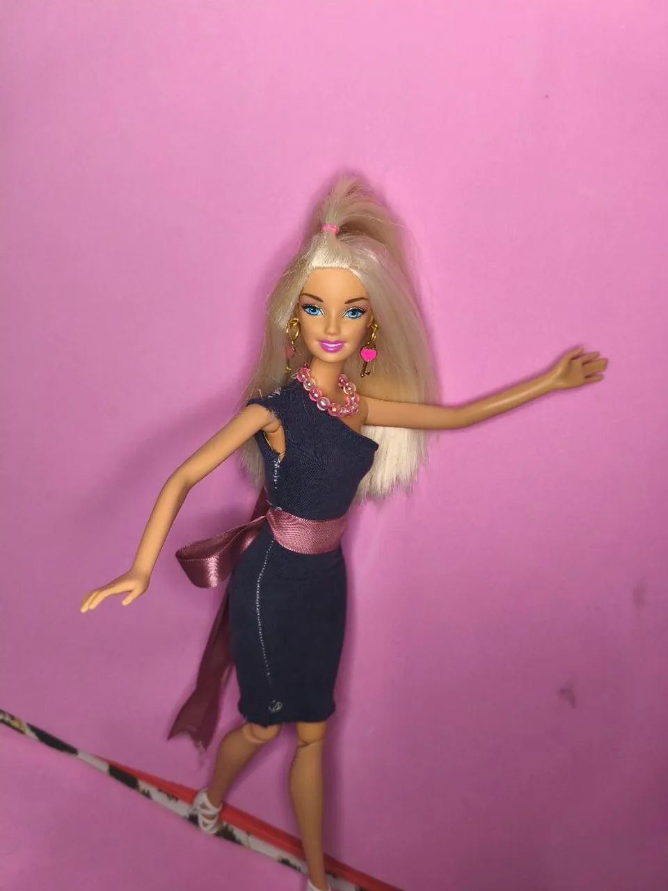 Barbie loira usada  - Foto 5