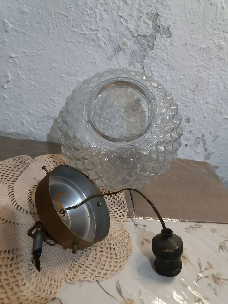 Lustre estilo Bico de jaca - Foto 4