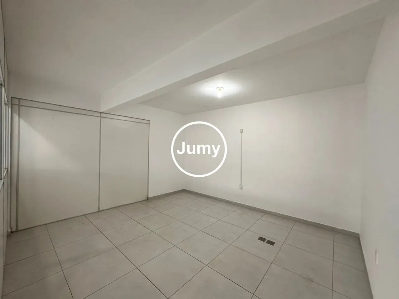 SALA COMERCIAL 130M² / ARACI VAZ CALLADO. - Foto 5