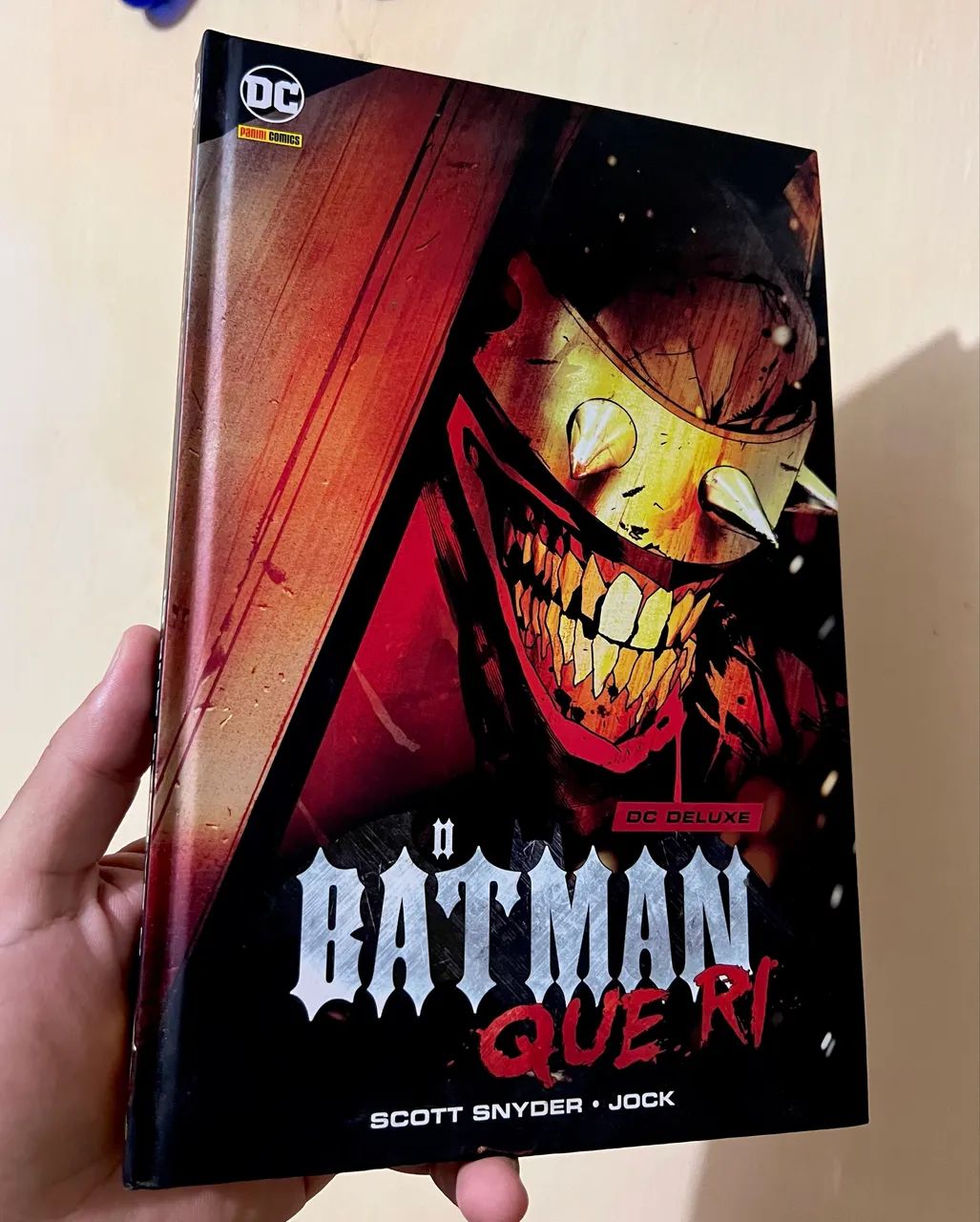 Batman que ri dc deluxe capa dura 