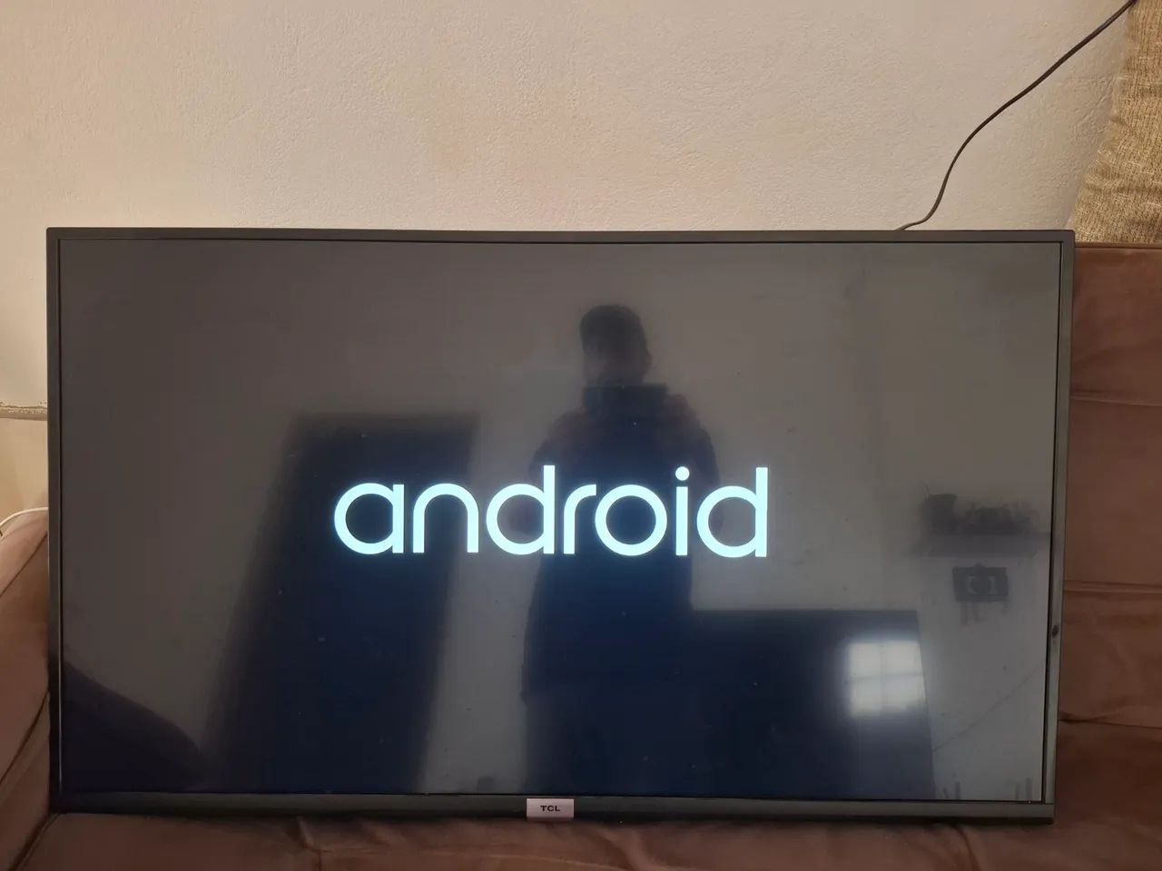 TV TCL ANDROID TV 43" POLEGADAS - Foto 2