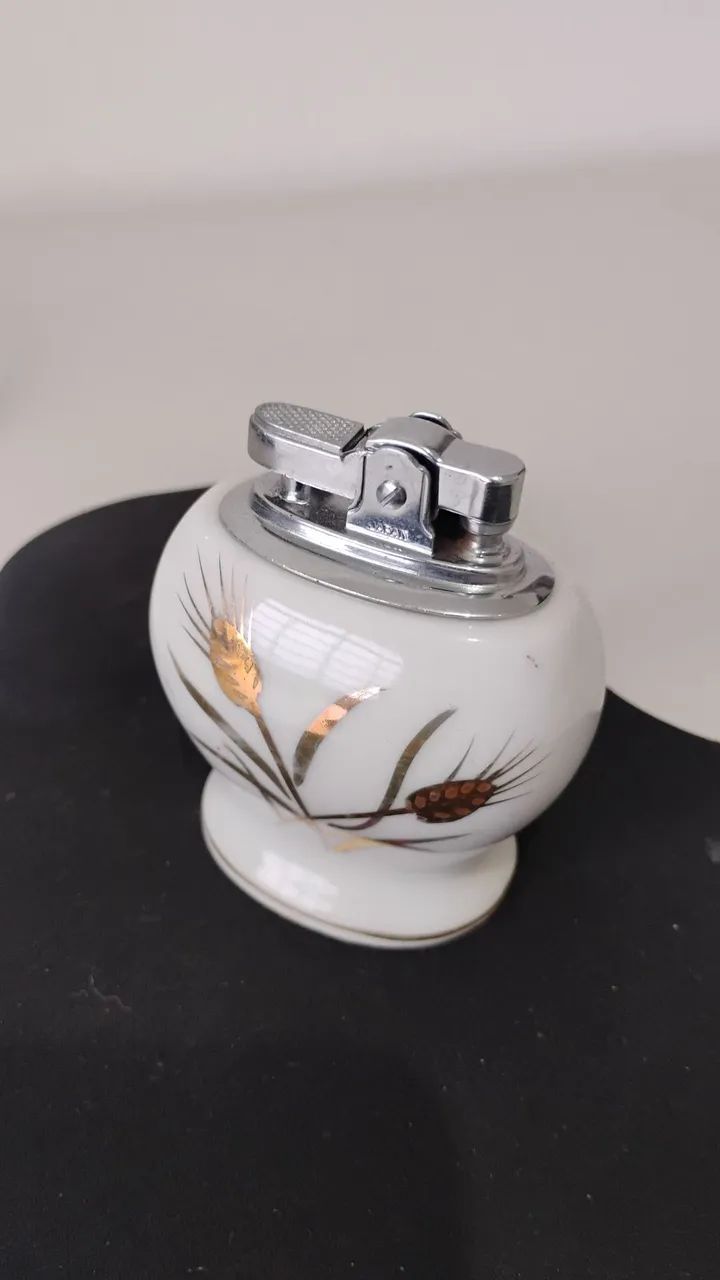 ISQUEIRO DE MESA 