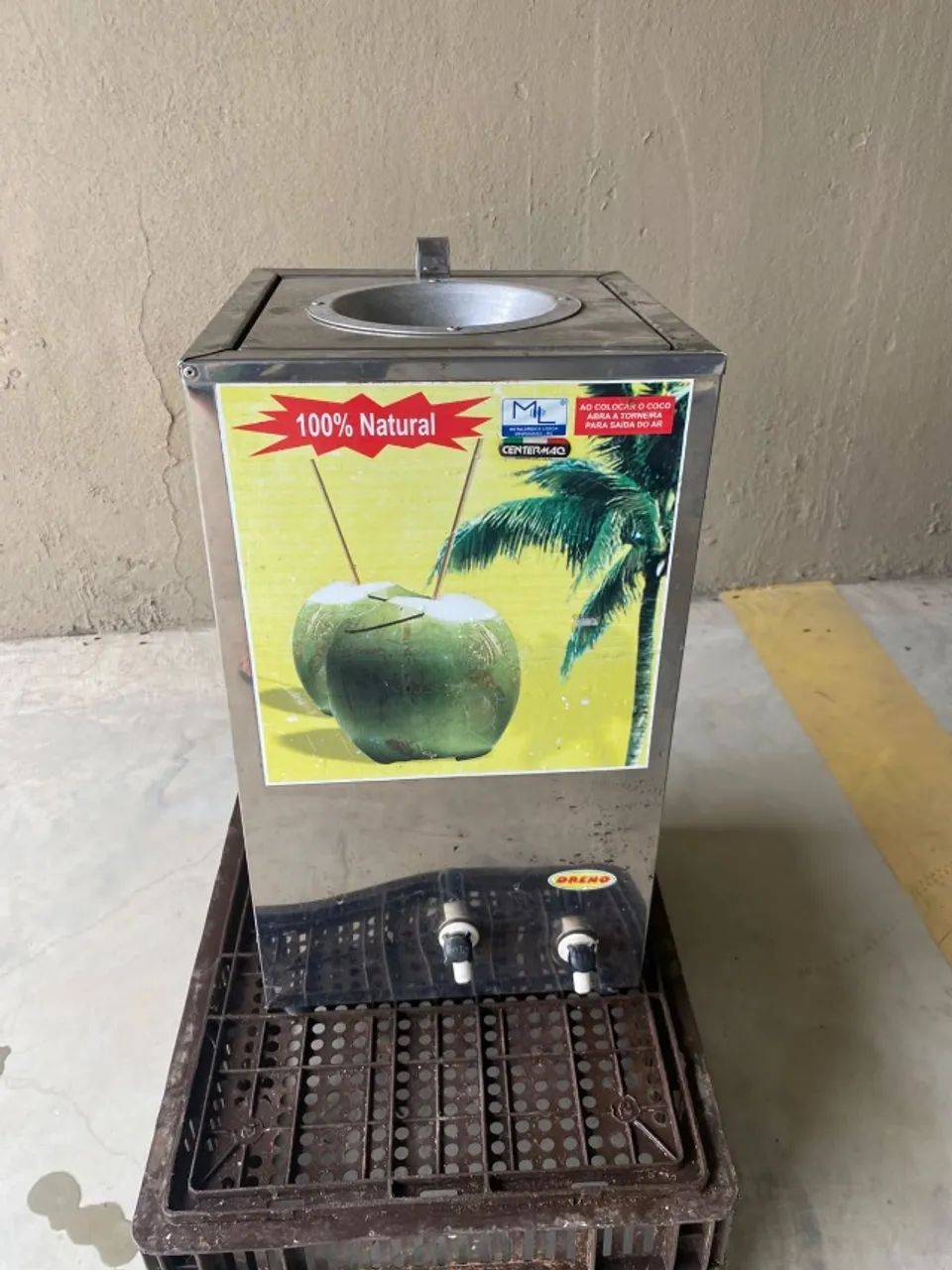Máquina Torre Para Gelar Água de Coco  - Foto 2