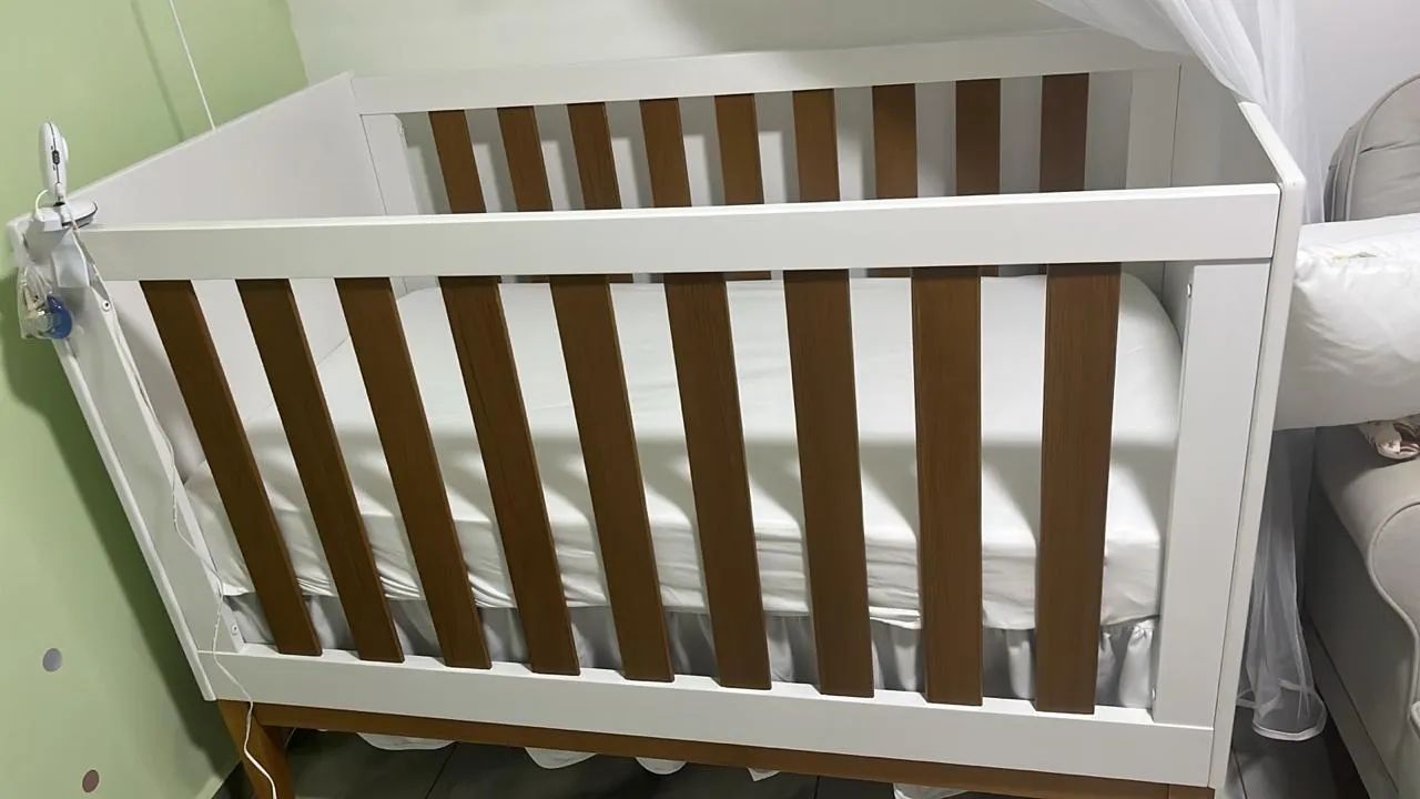 Berço / Caminha impecável abracadabra Noa 