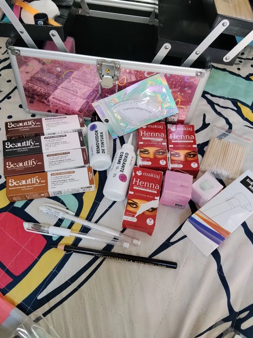 Kit designer de sobrancelhas 