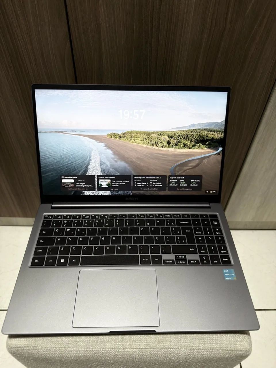 Notebook Samsung Book 4  - Foto 4