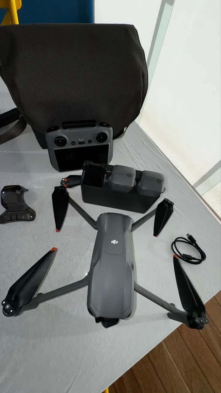 Drone DJI Air 3 combo Fly More - Foto 5