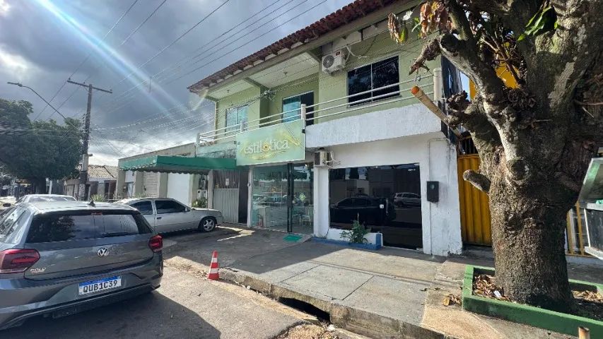Vendo casa com 2 pisos, sendo 1 com Ponto Comercial, medindo 12x30mts. - Foto 2