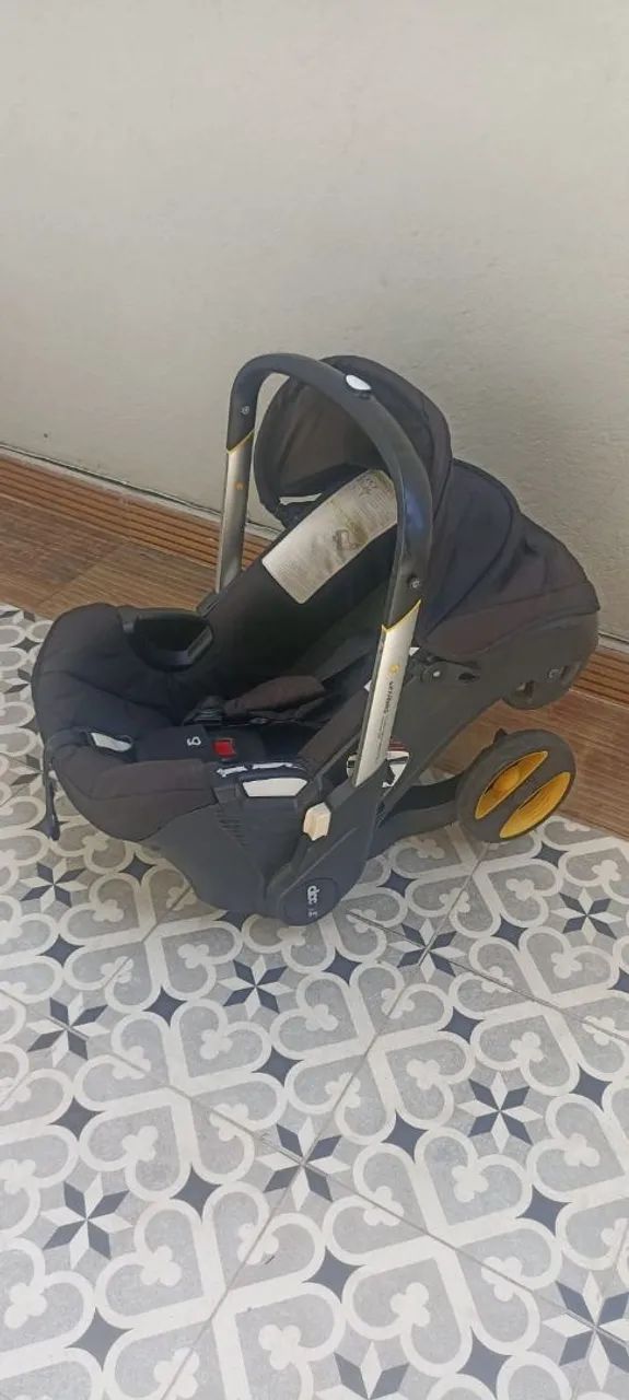 Carrinho com bebê conforto  - Foto 3