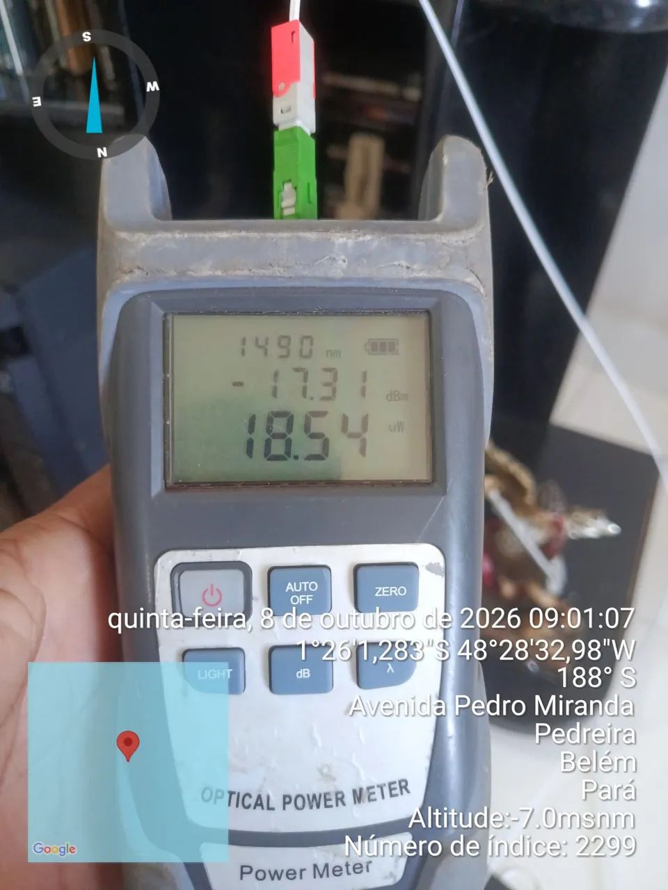 Vende-se baú bagageiro.
