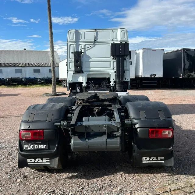 Caminhão Daf Xf 105 Ftt 510 6x4 (diesel) (e5) 2020 - Foto 4