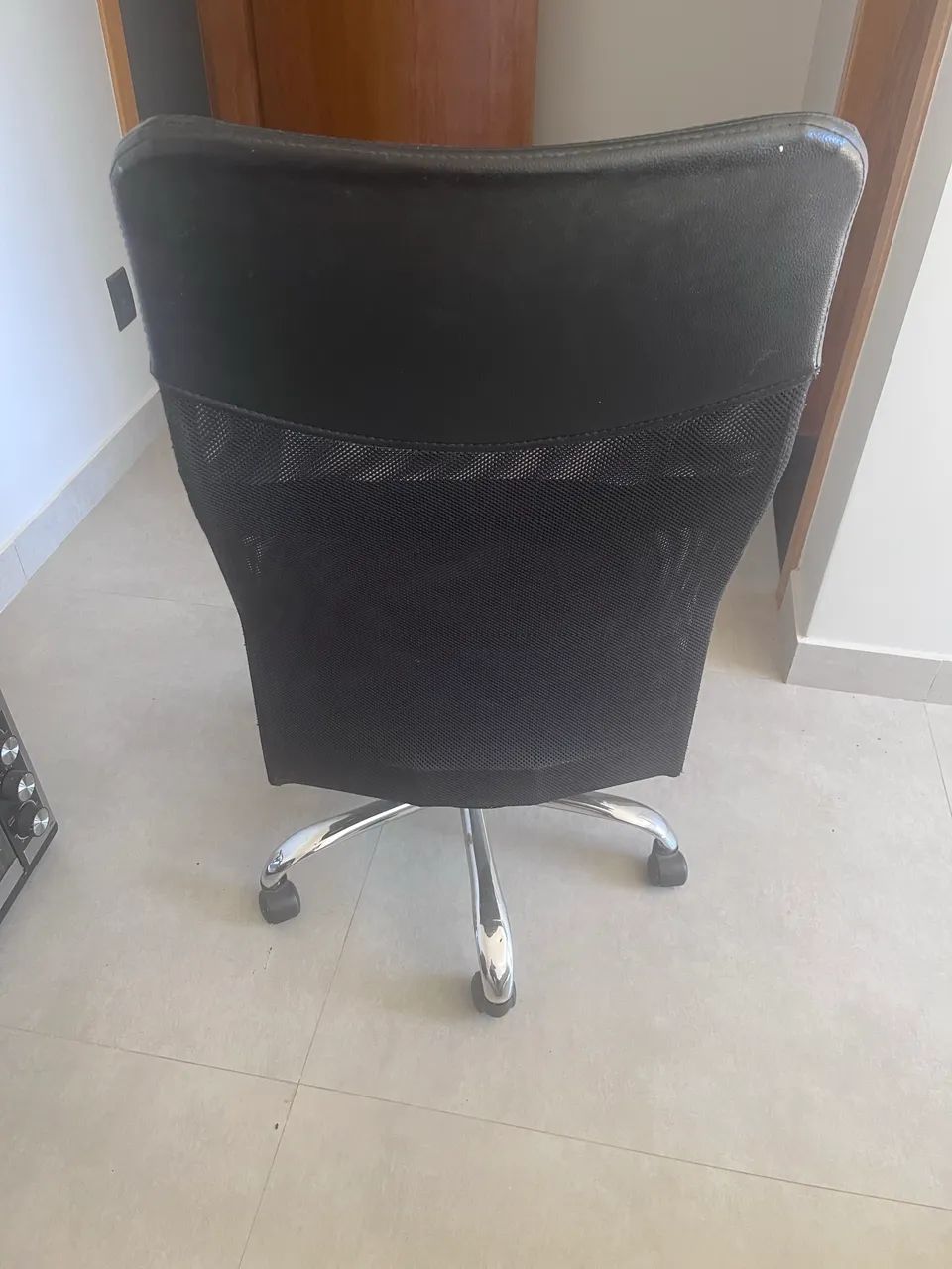 Cadeira estofada para estudos  - Foto 5