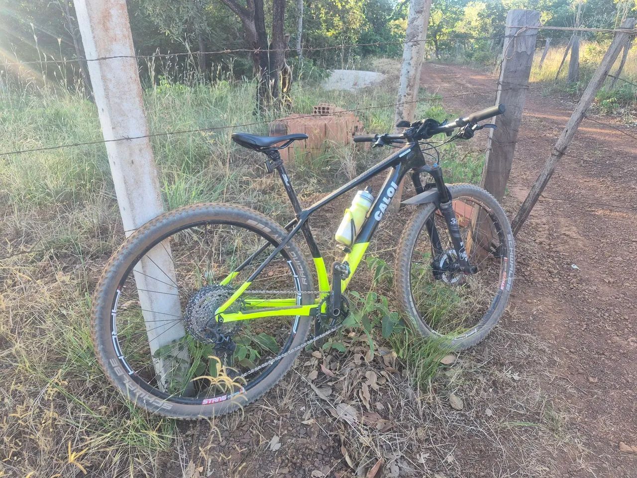Caloi elite carbon racing  - Foto 3