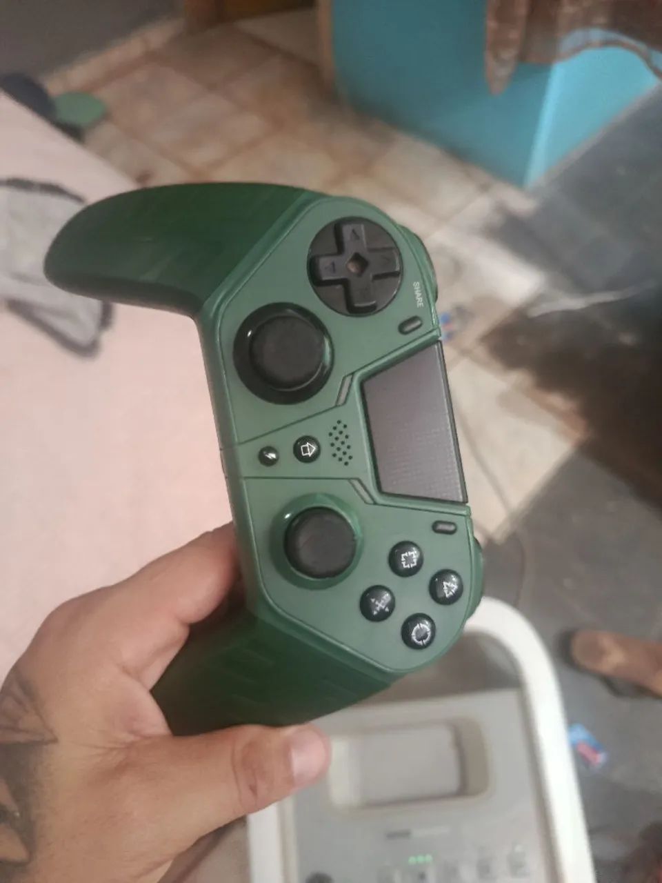 Ps4 1 TB com dois controles - Foto 2