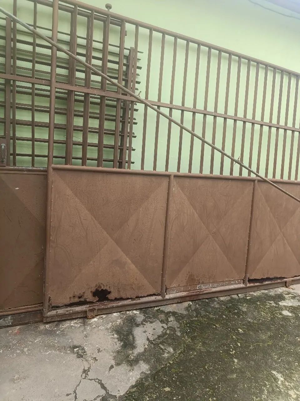 Grades e portões 