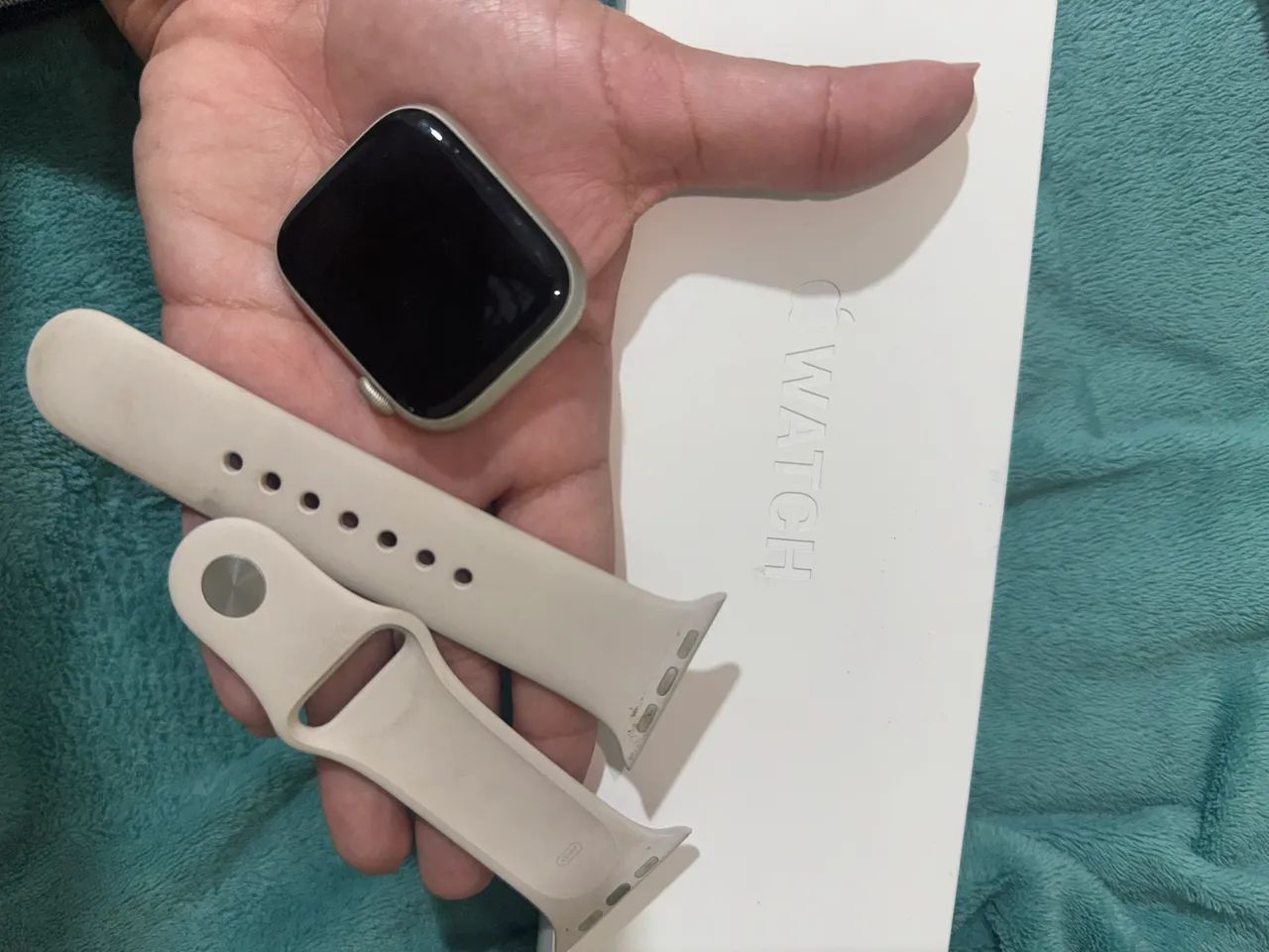 Apple Watch Series 8 45mm GPS Starlight + várias pulseiras + caixa - Foto 2