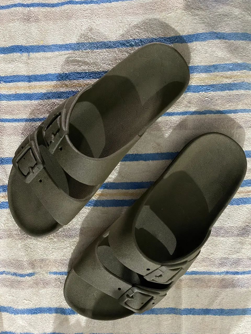 Chinelo americano estilo casual 