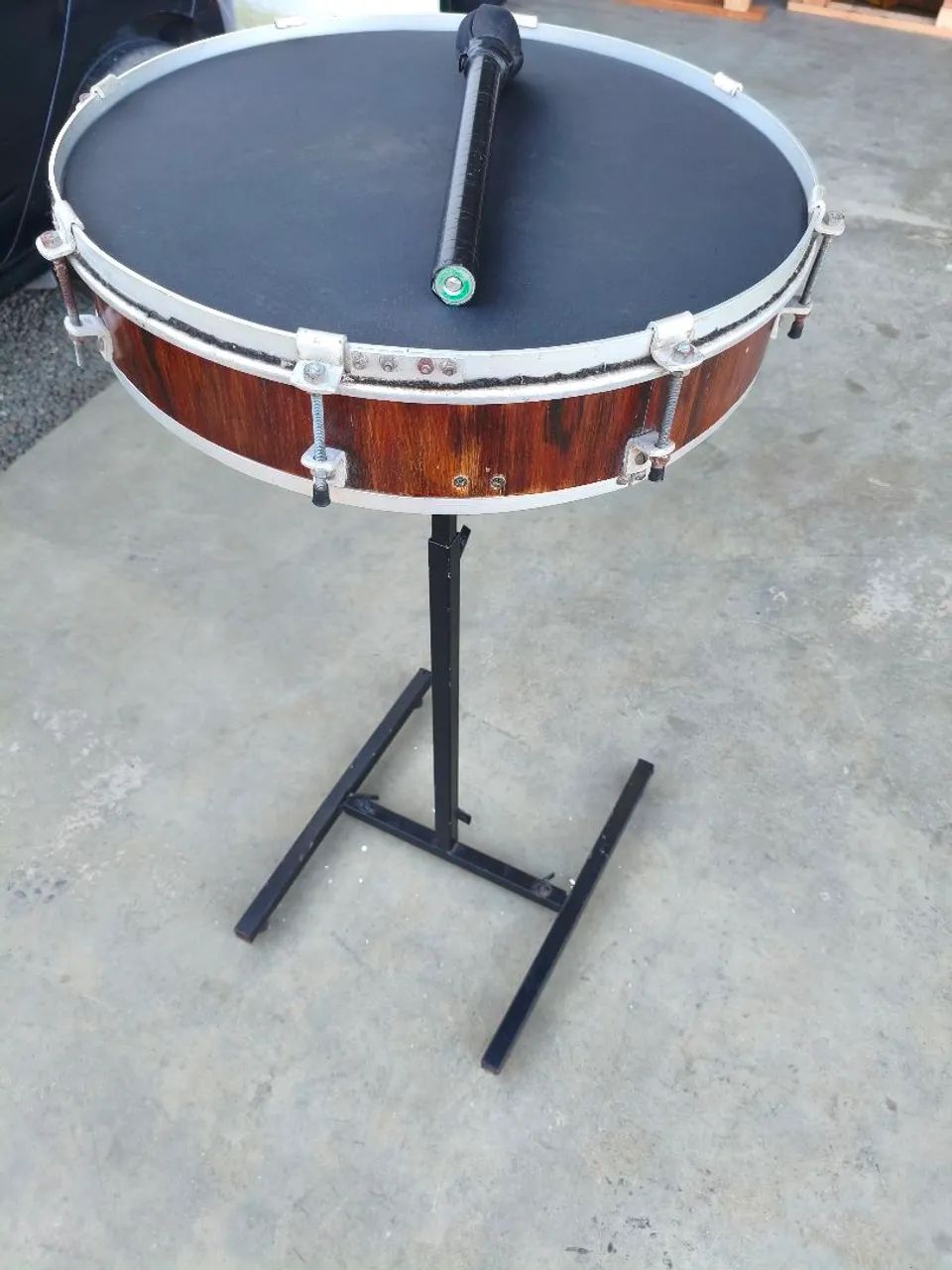 Surdo suspenso com suporte - Foto 4