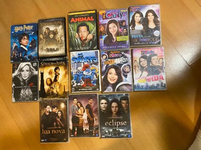 Lote de CDs e DVDs