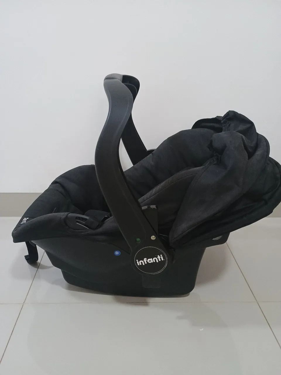 Carrinho de bebê e bebe conforto epic lite infanti - Foto 2