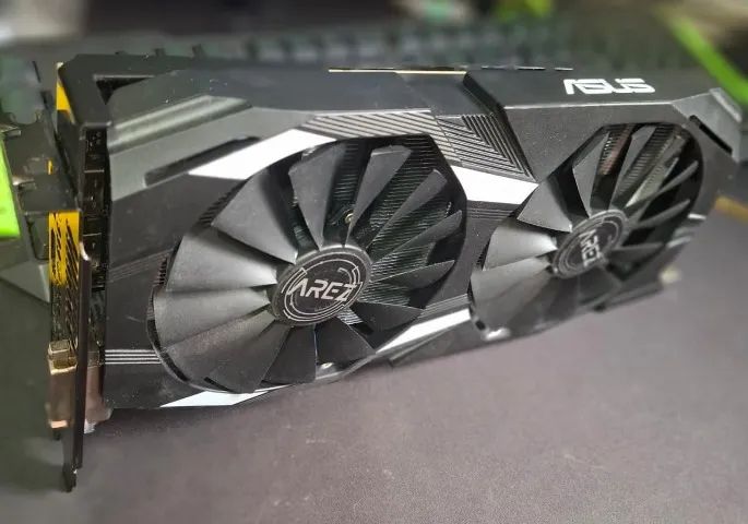 PLACA DE VIDEO RX 580 4GB ASUS 