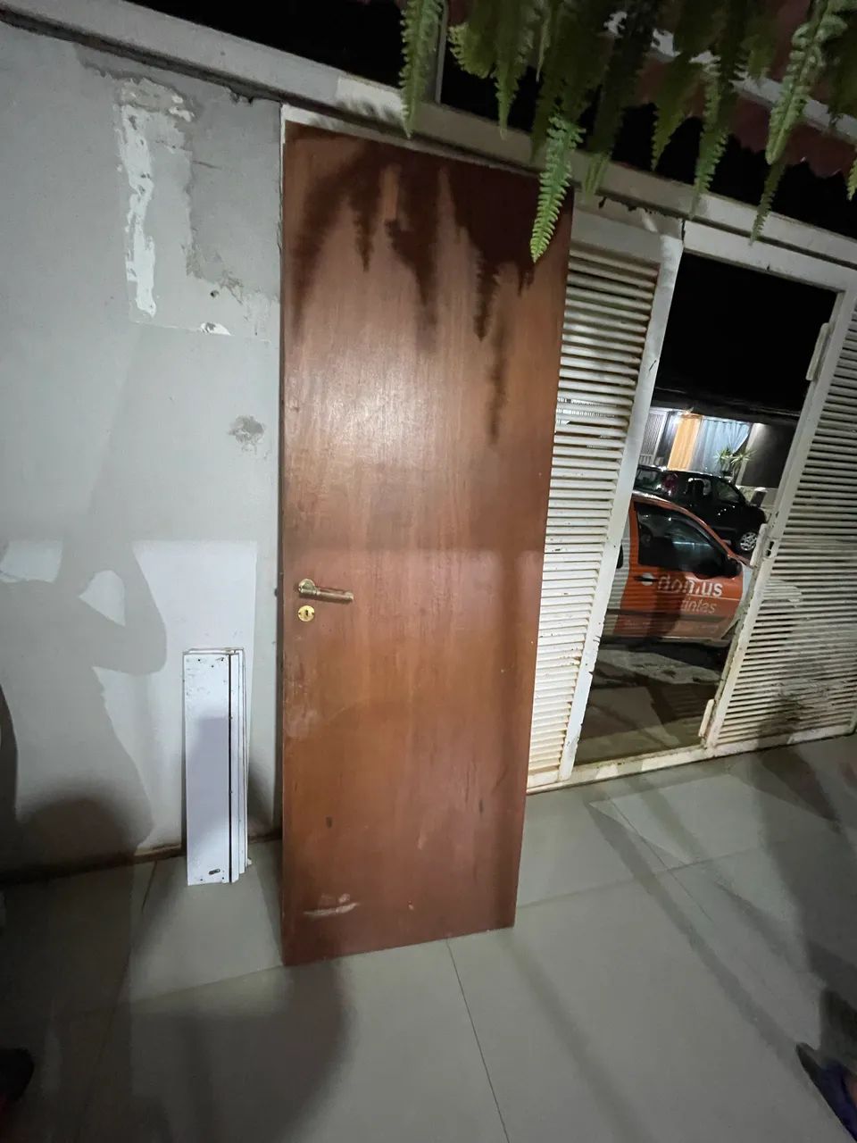 Porta de madeira65060260758018125