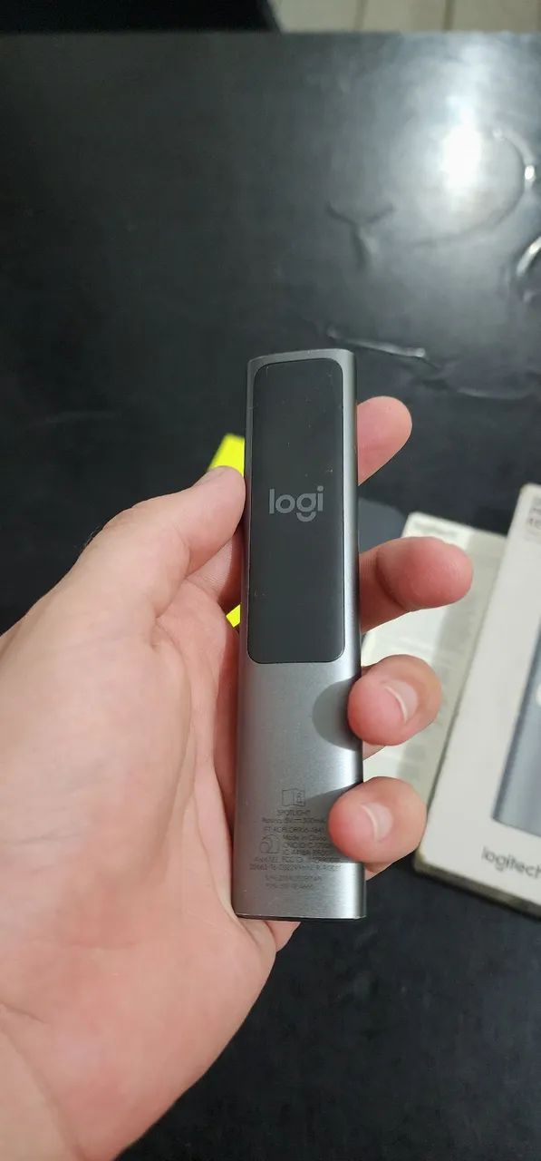 Logitech Spotlight Apresentador Remoto Para Venda496376435904368642