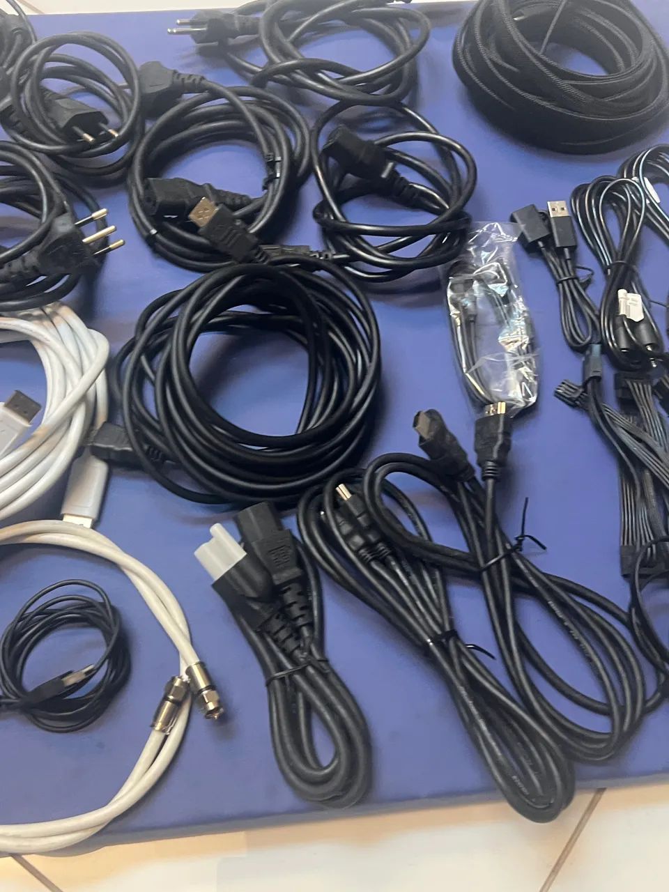 Cabos Variados Para PC, Monitor, Internet E Eletrônicos - Foto 2