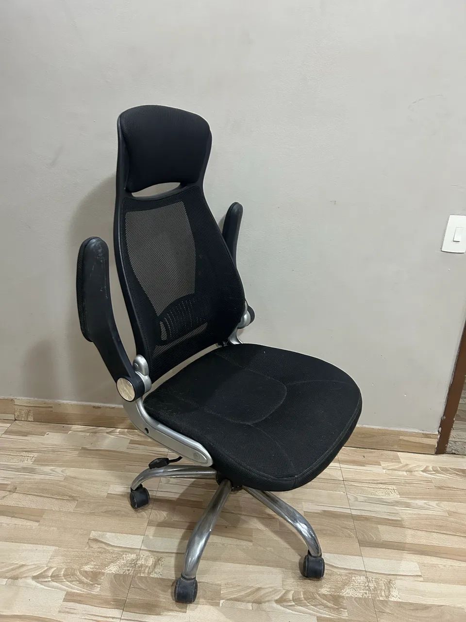 Cadeira ergonômica  - Foto 3