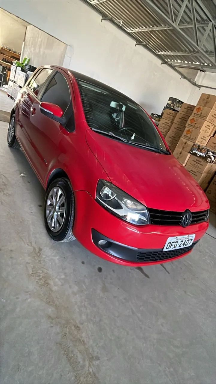 Volkswagen Fox Fox 1.0 Mi Total Flex 8V 5p 2013