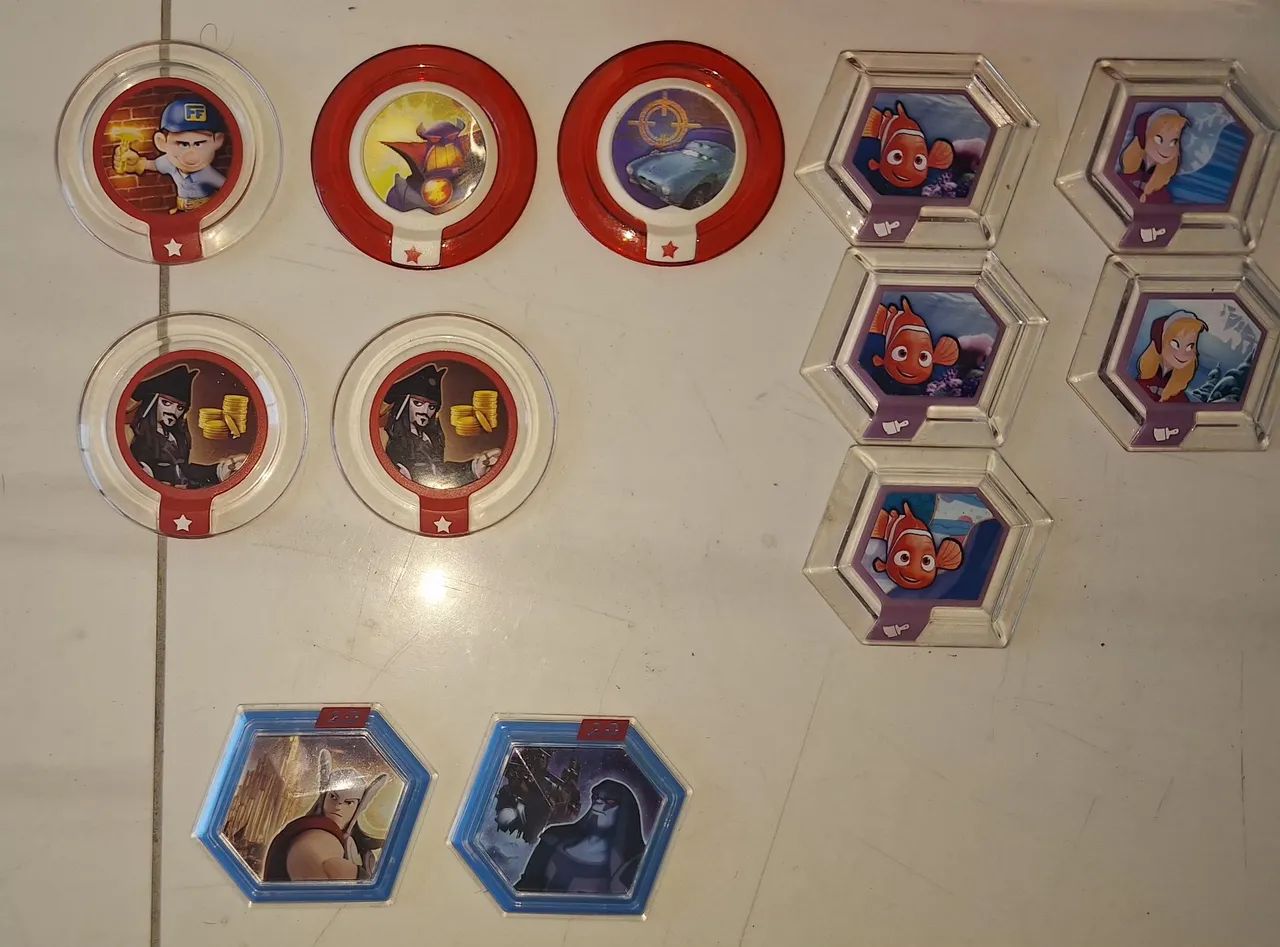 Conjunto com MUNDOS e PAPÉIS de PAREDE da DISNEY INFINITY - Foto 4