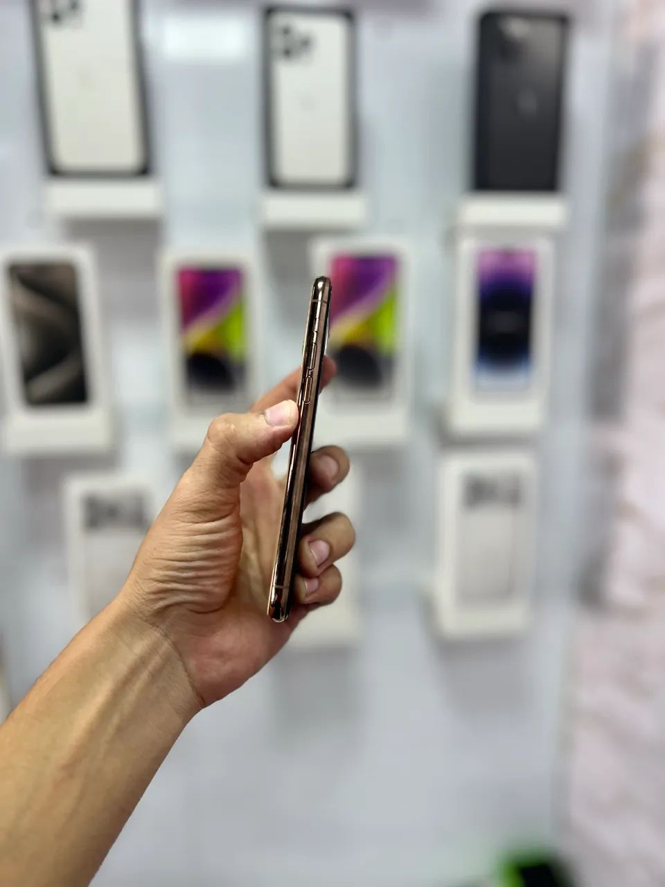 iPhone 11 Pro - 64GB ( Gold )  - Foto 5