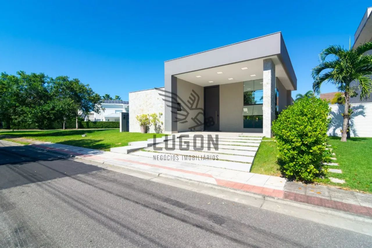 Casa linear no Boulevard Lagoa, Serra | 600 m² de terreno
