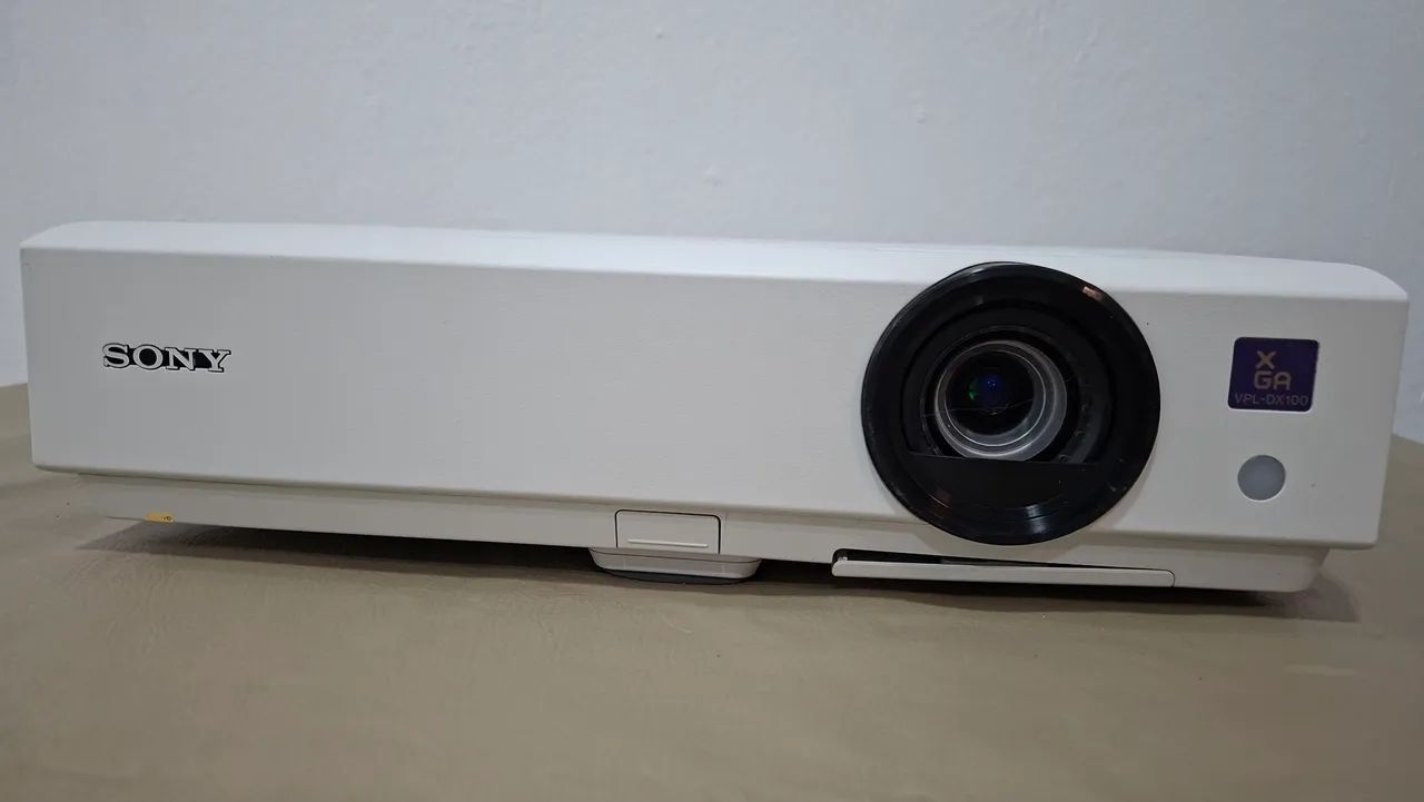 Data-show Sony semi novo 