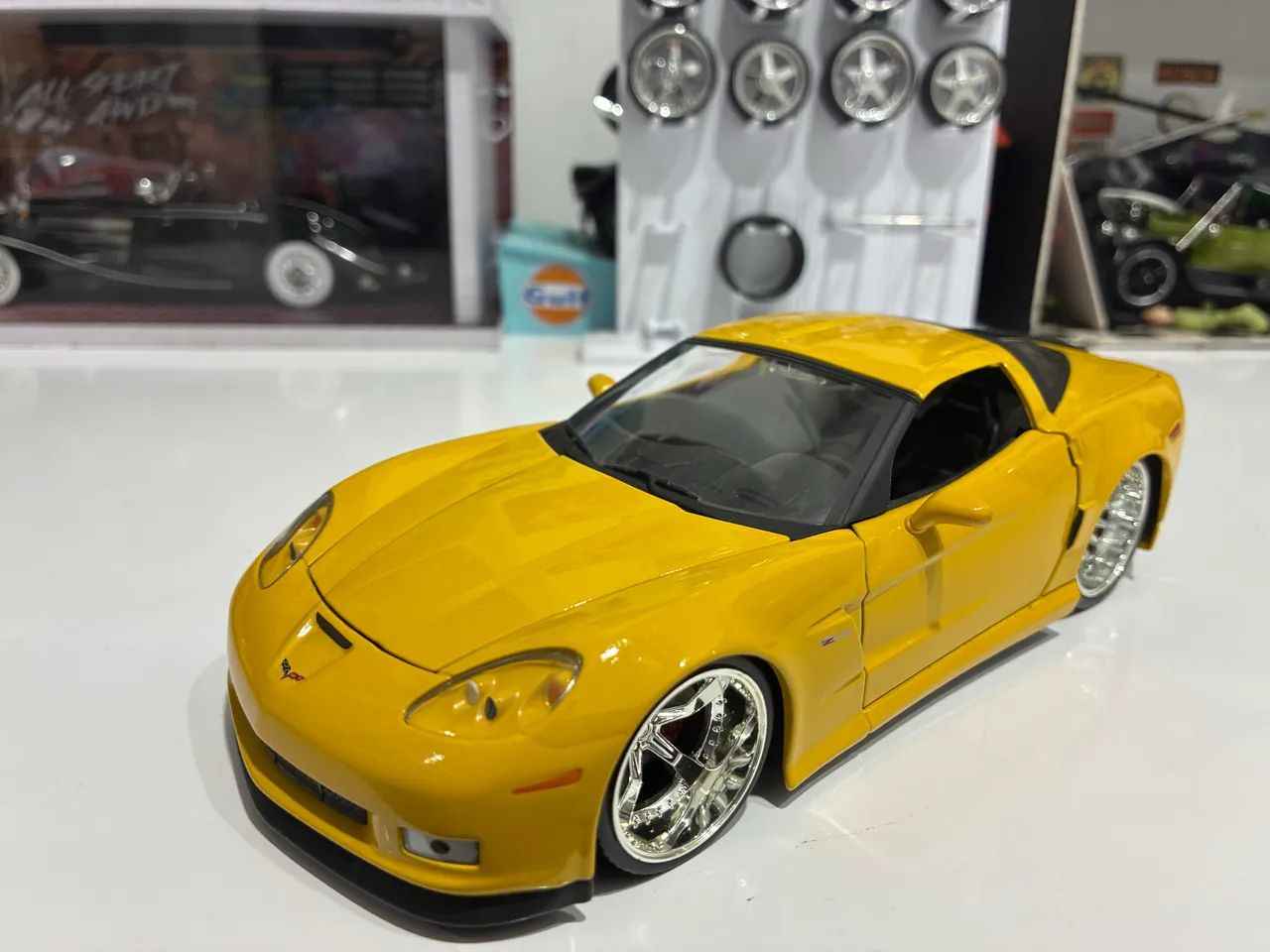 Miniatura corvette amarela  - Foto 2