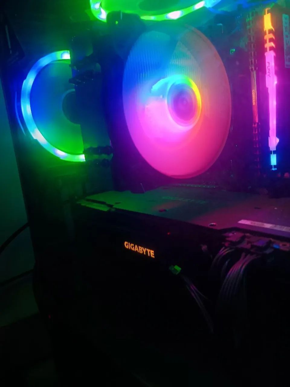 PC GAMER - Ryzen 5 5600GT + RTX 2070 SUPER