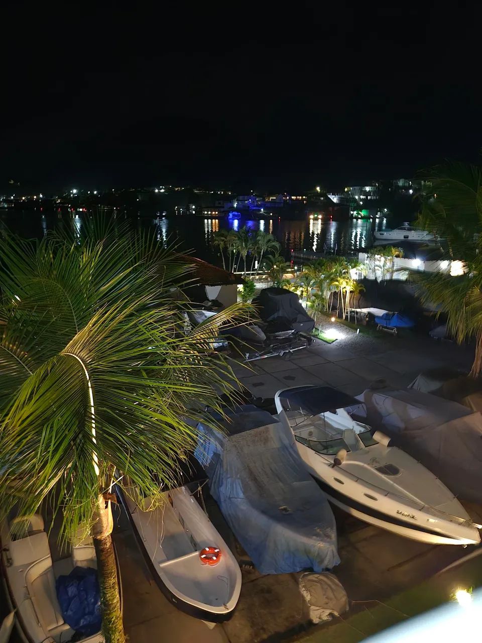 Apartamento com Marina Angra 