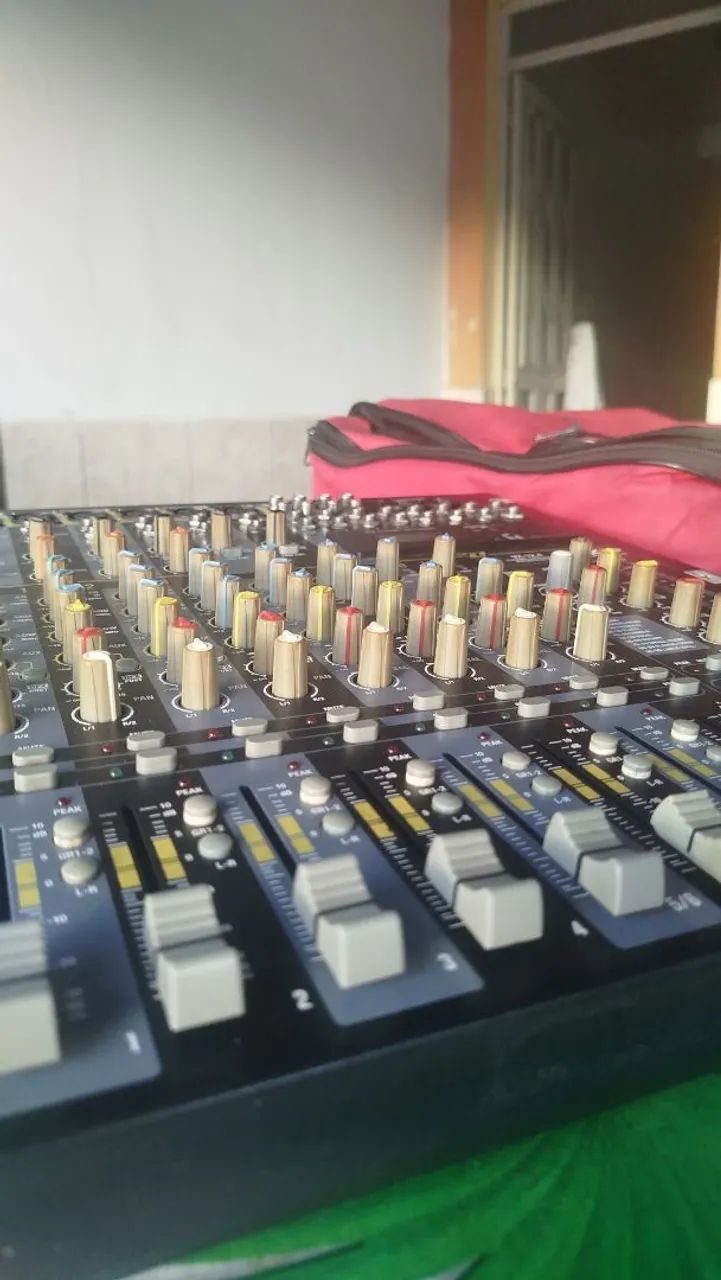 Mesa de som  - Foto 3