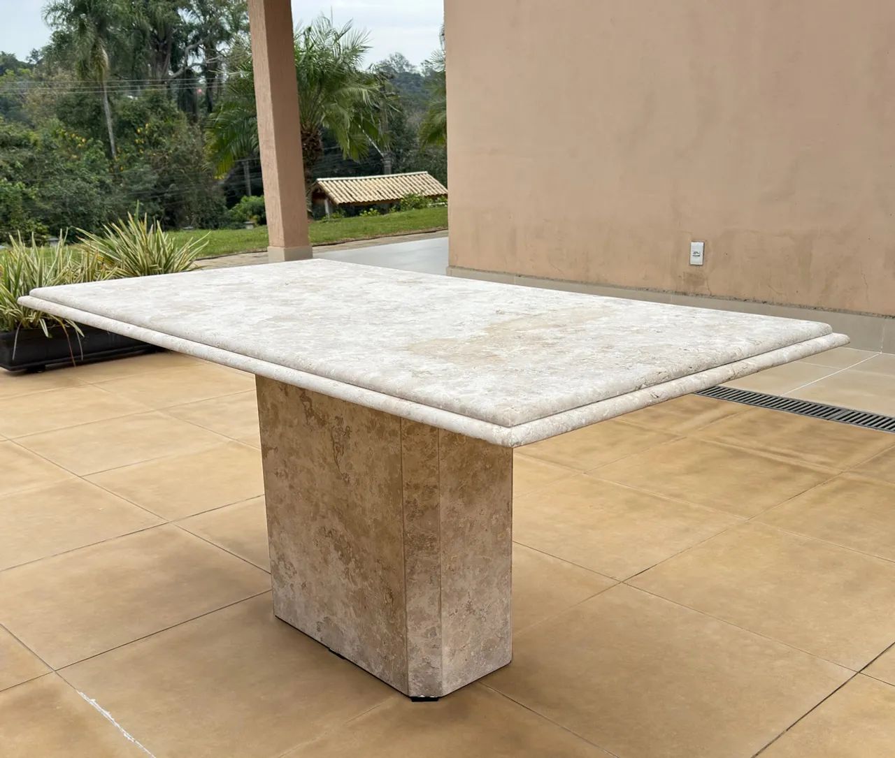 Vendo mesa 6 lugares mármore 