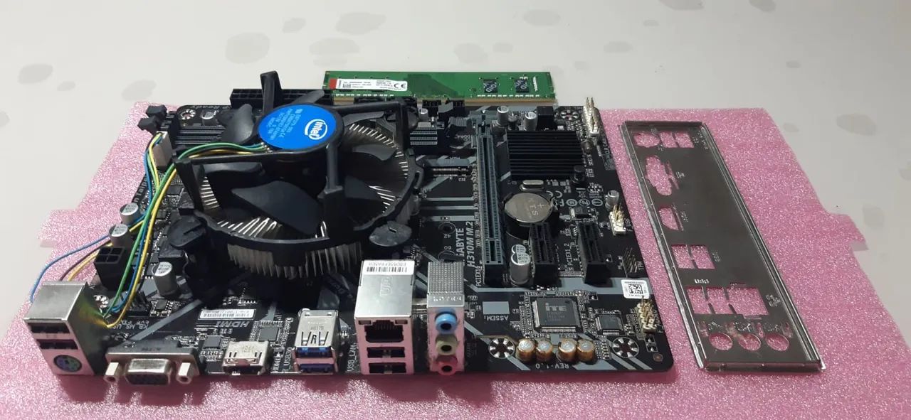 Placa Mãe; Processador e memoria intel 9° Geração  - Foto 3