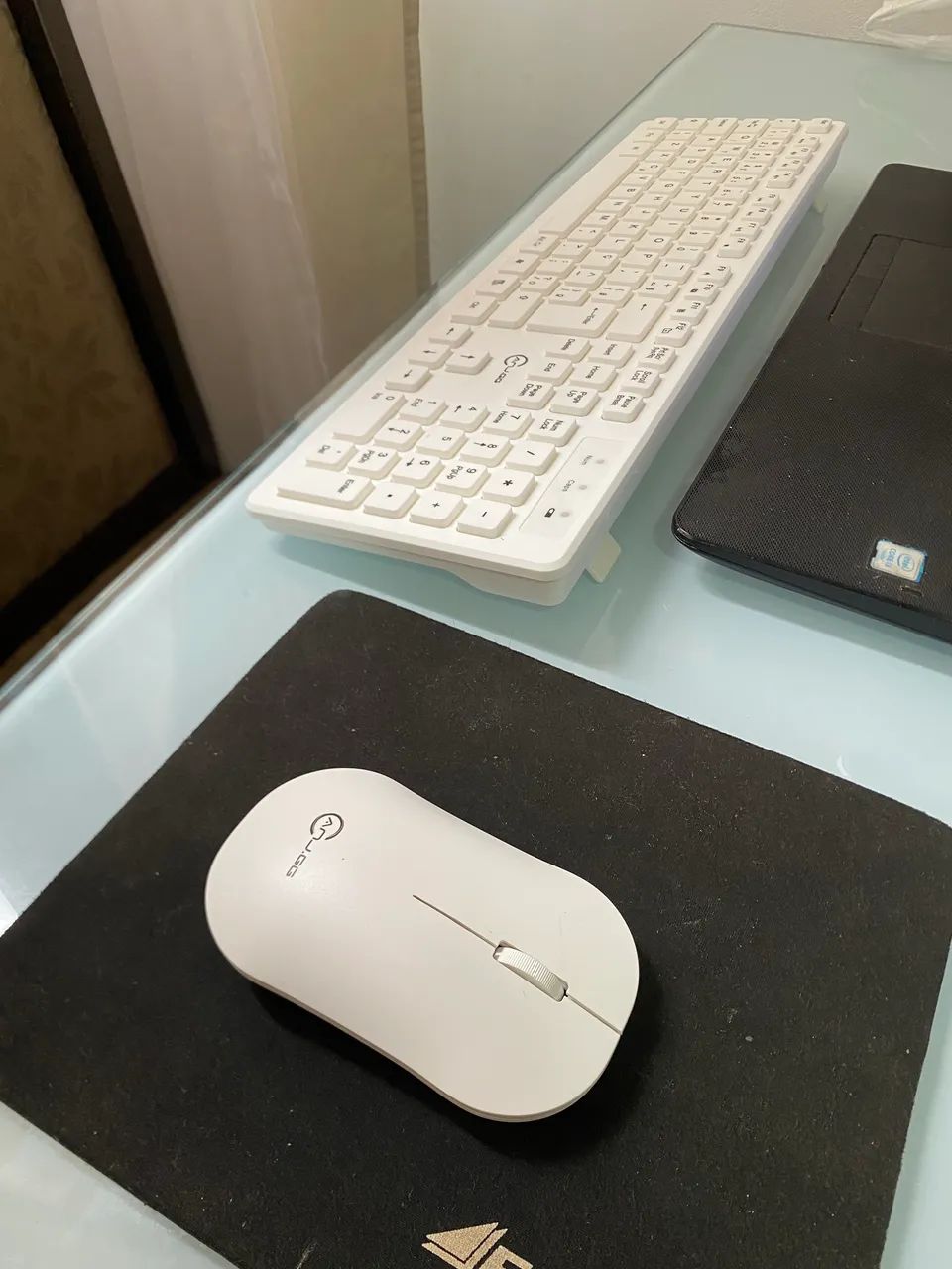 Kit teclado e mouse sem fio para computadores e notebook novo lacrado 