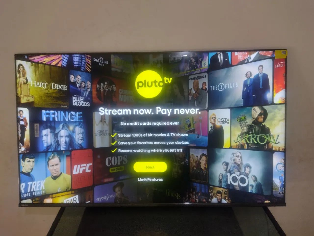 Smart TV Toshiba 55 polegadas borda infinita - Foto 4