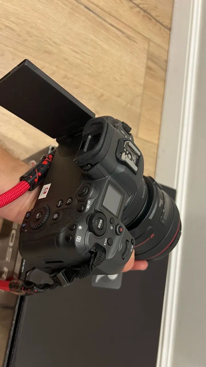 Canon R5 com caixa e adaptador EF  - Foto 2