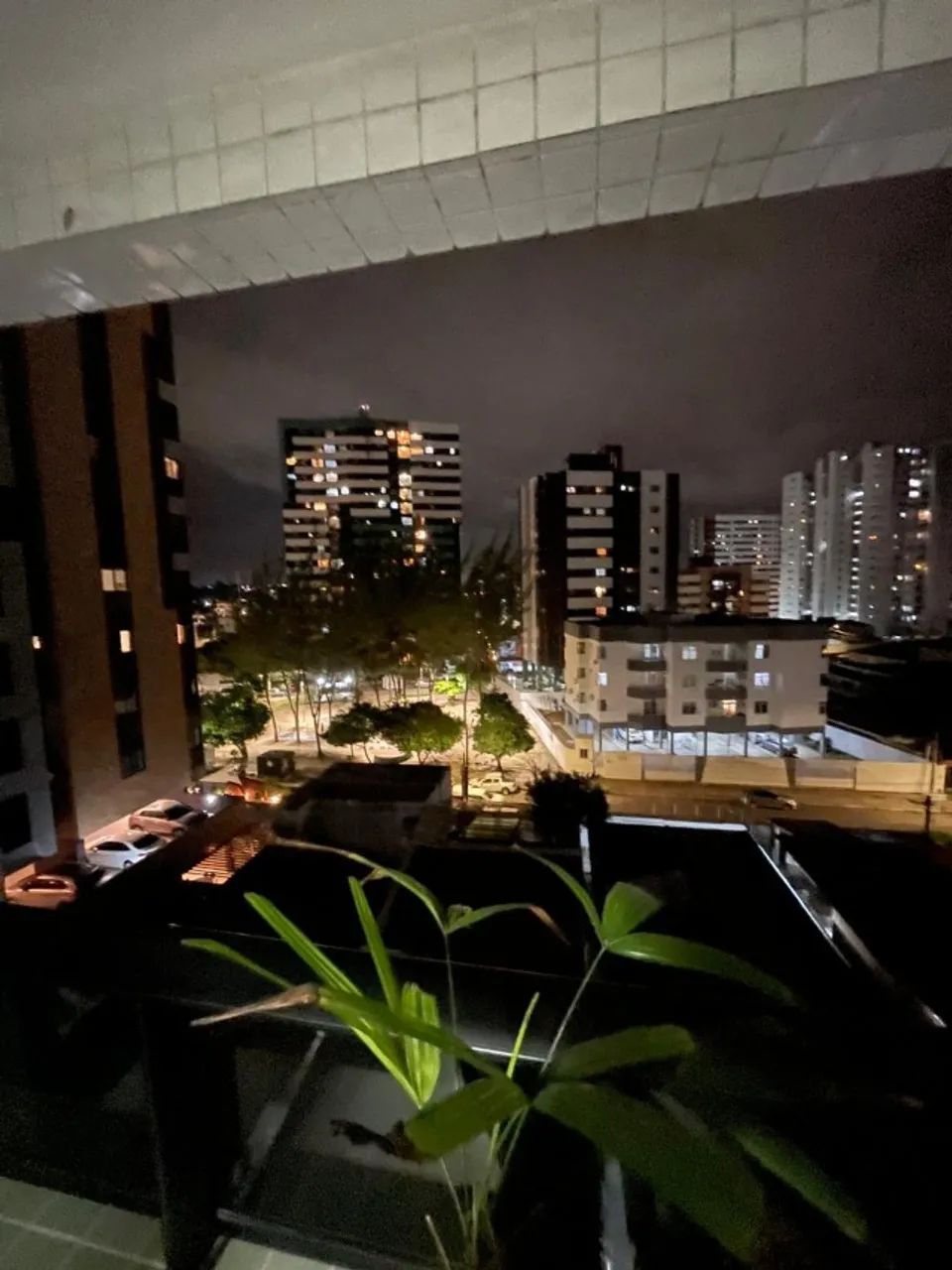 Apartamento 58m² 2 Quartos com Suíte, Varanda e elevador, Edifício Gruta Palace, Maceió - Foto 2