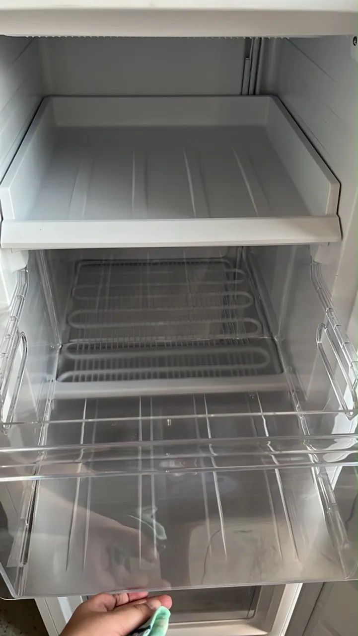Freezer vertical 168L - Foto 4
