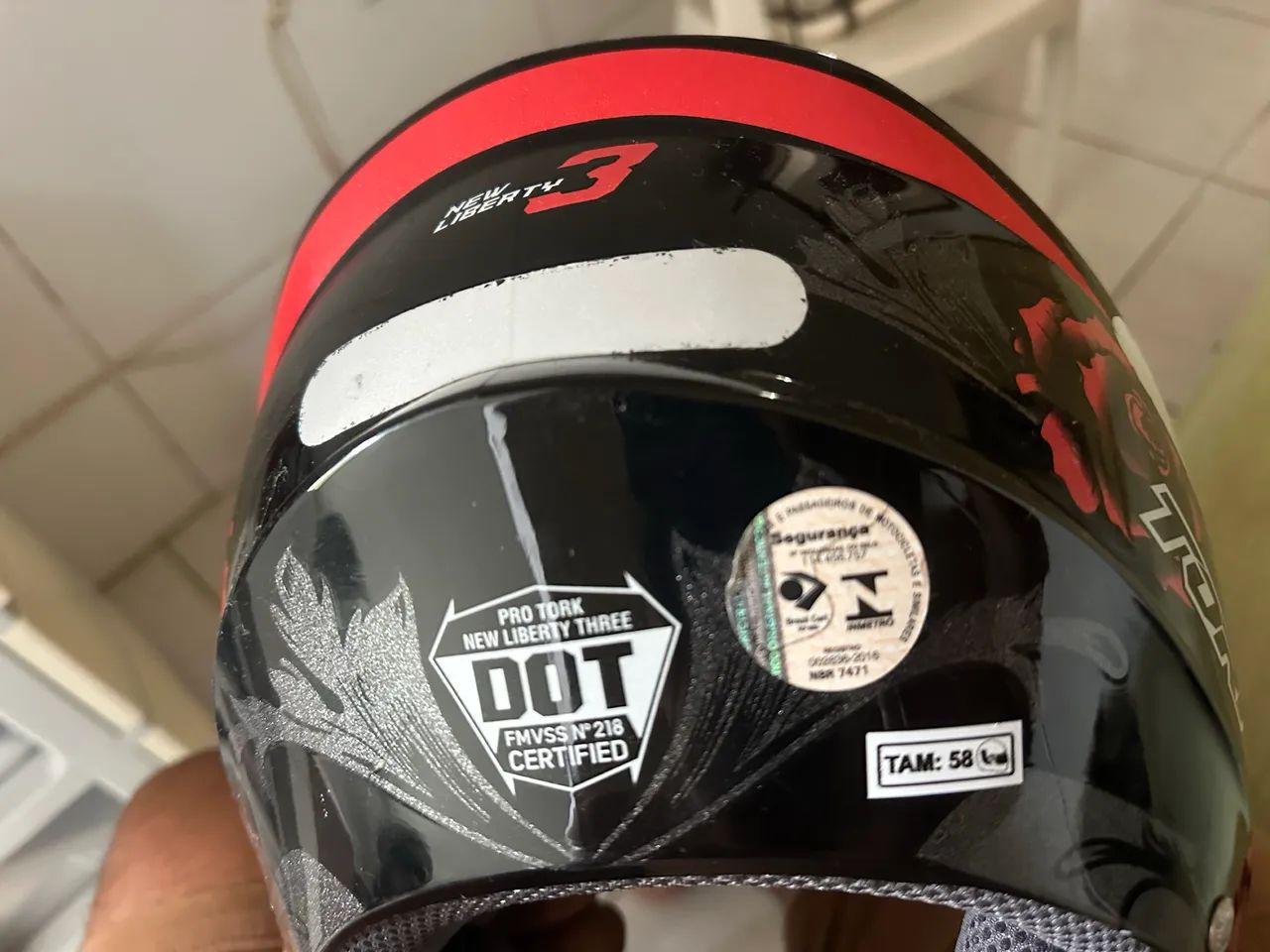 Capacete Tork feminino aberto  - Foto 5